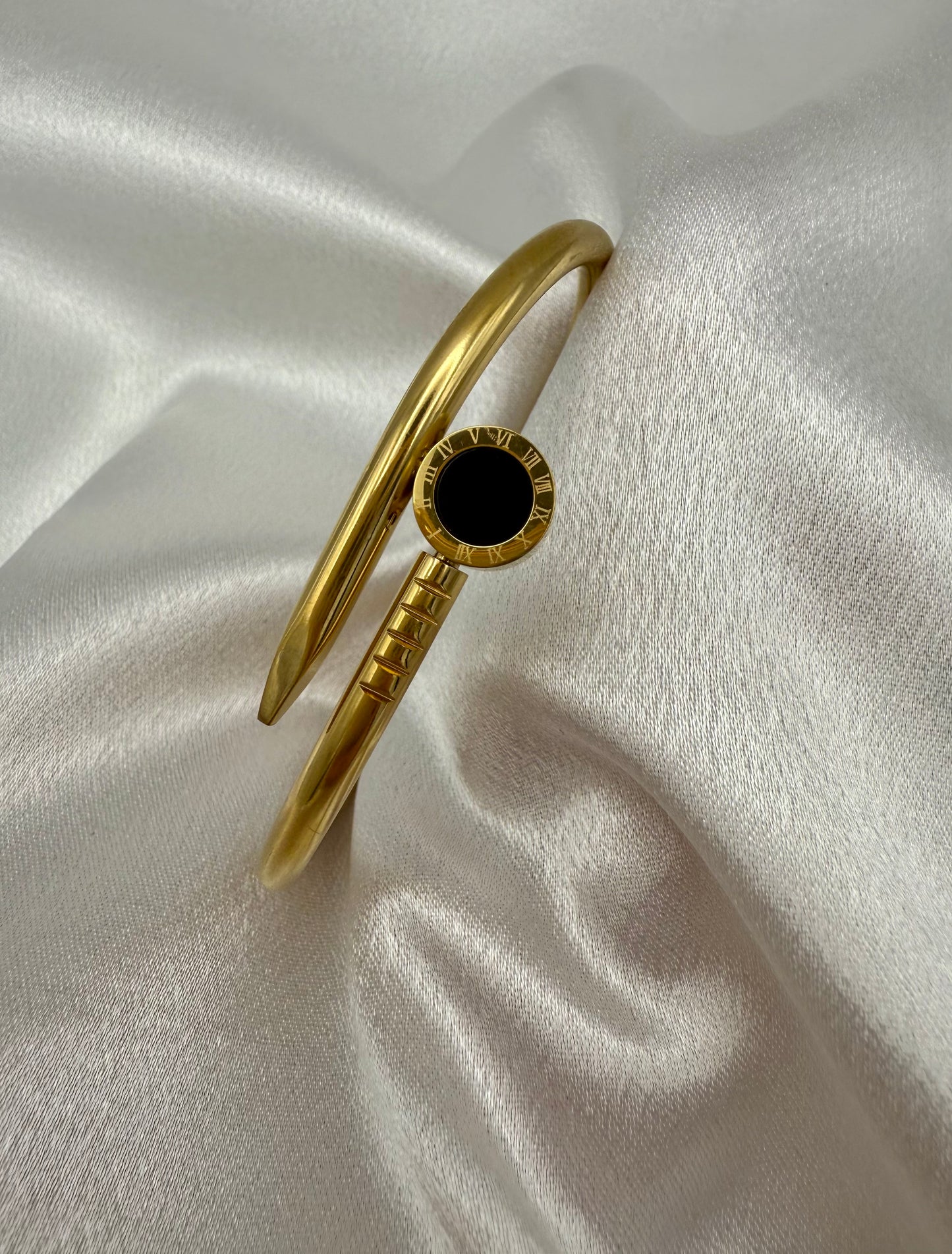 18K Gold Plated Inspired Roman Numeral Nail Bracelet –  Classic Design