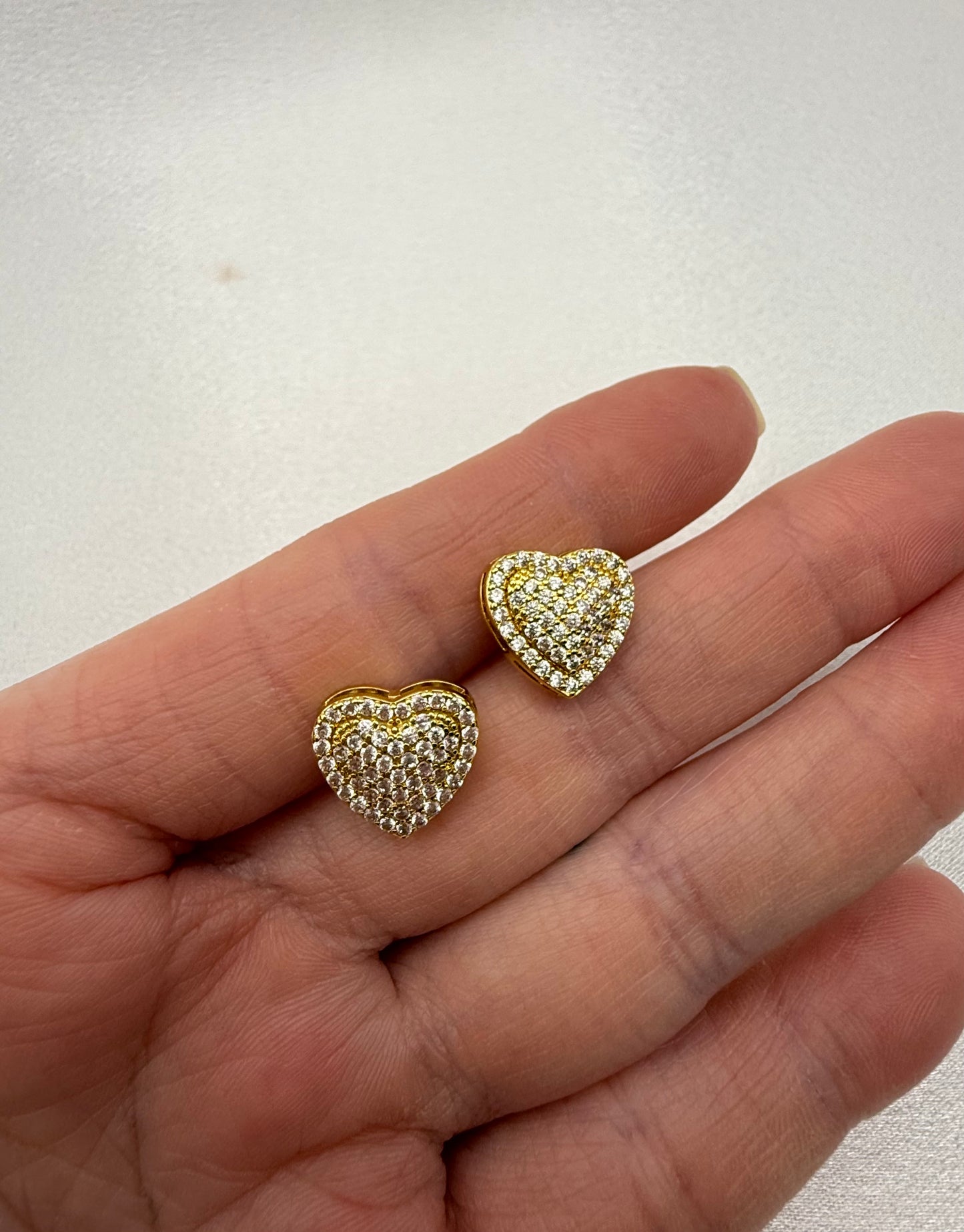 14ct Gold-Plated Cubic Zirconia Heart Stud Earrings – Sparkling Luxury Jewellery for Women