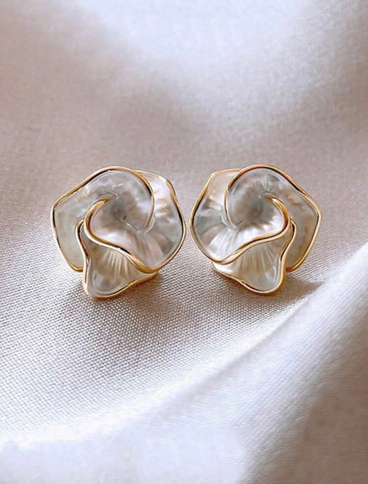 Elegant Gold & White Flower Petal Enamel Stud Earrings – Bohemian Style with Light Luxury Charm | Tarnish Resistant