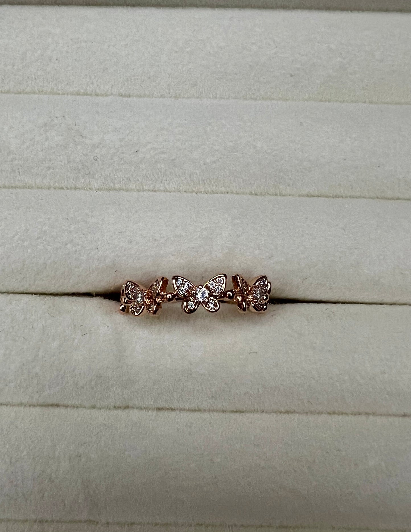 Delicate Butterfly Rhinestone Open Ring – Elegant Gift or Wedding Accessory