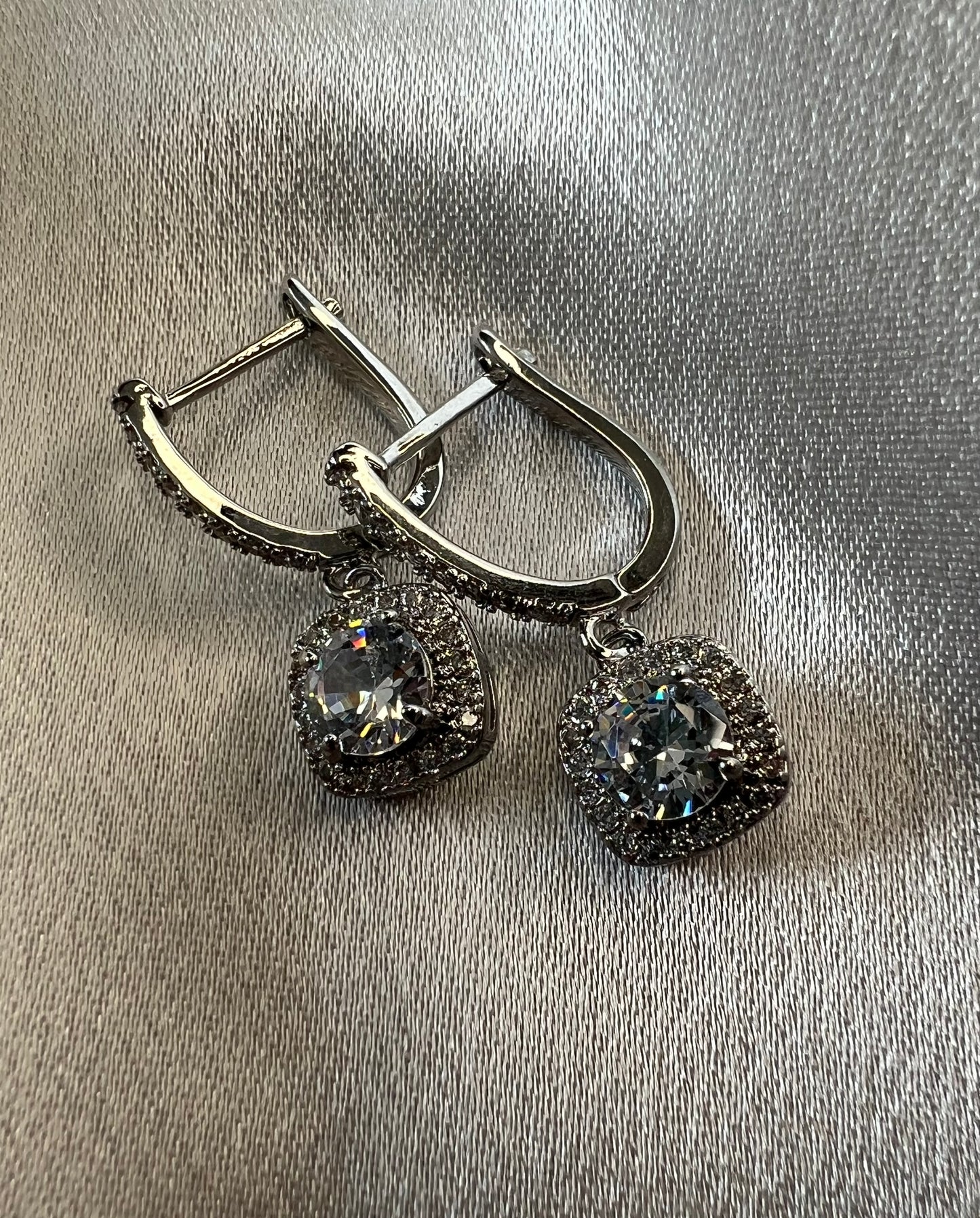 Romantic Silver-Tone Cubic Zirconia Drop Earrings