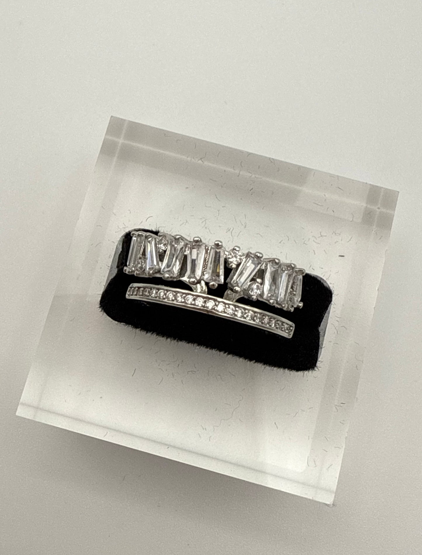 Silver-Tone Double-Layer Zirconia Open Ring – High-End Asymmetrical Sparkle