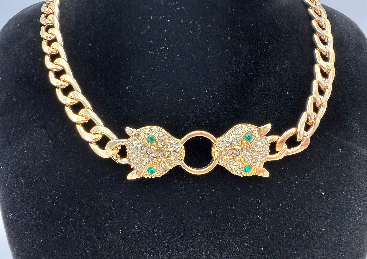 Leopard Head Pendant Choker Style Necklace – Inspired Rhinestone-Embellished & Tarnish-Resistant