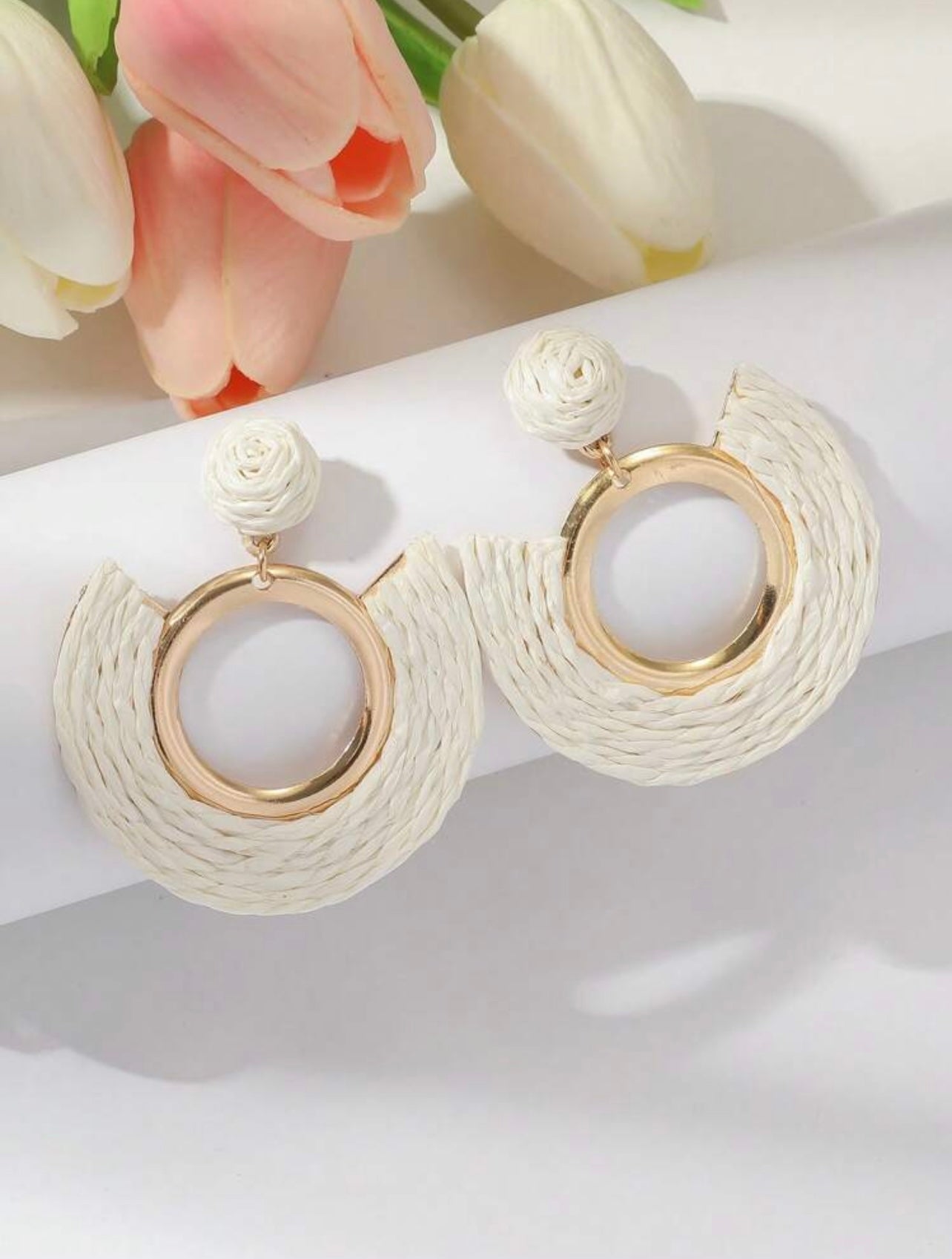 Boho Raffia Woven Drop Earrings – Effortless Style in Gold & White Neutral Tones