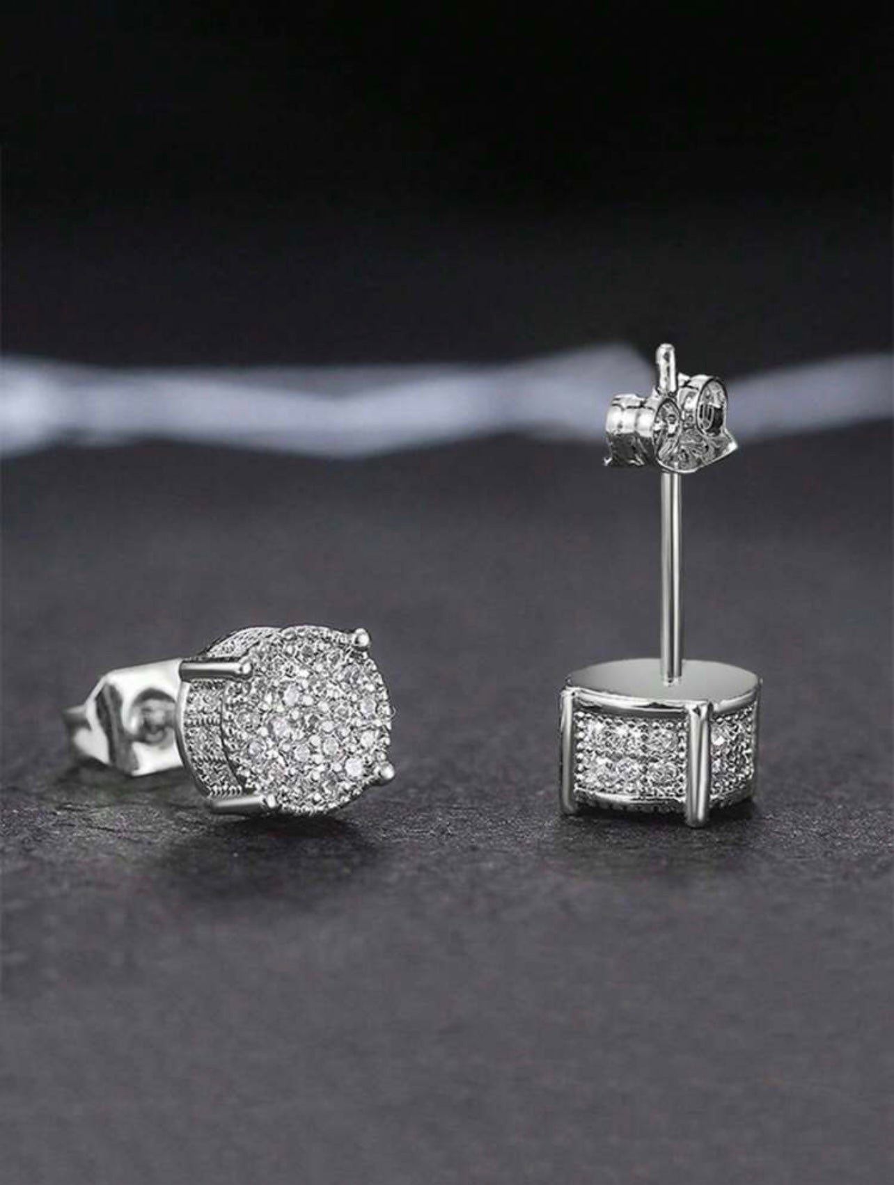 Silver Rhinestone Encrusted Stud Earrings – Sparkling Simplicity for Everyday Glamour