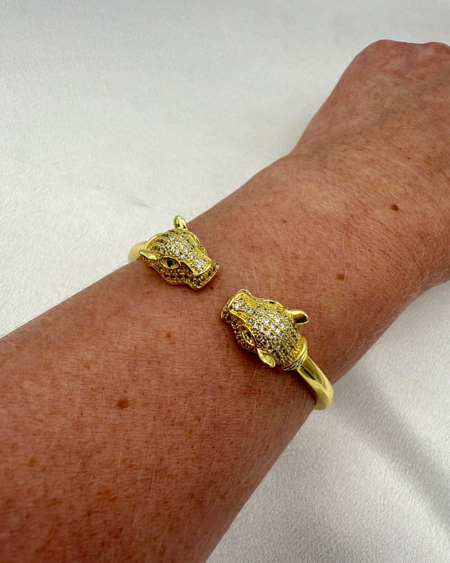 Gold Plated Leopard Head Bracelet – Bold, Luxurious & Fiercely Stylish