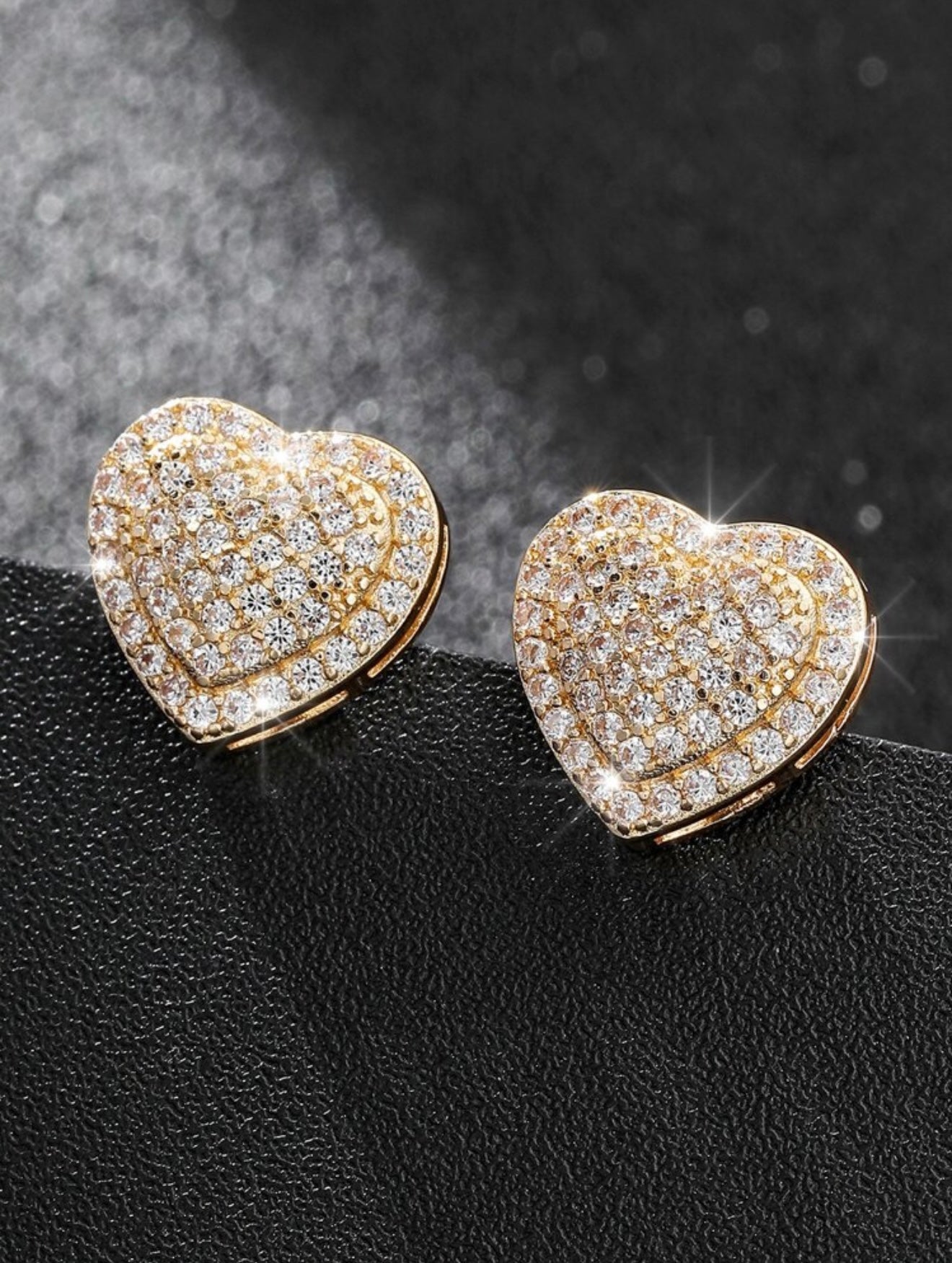 14ct Gold-Plated Cubic Zirconia Heart Stud Earrings – Sparkling Luxury Jewellery for Women