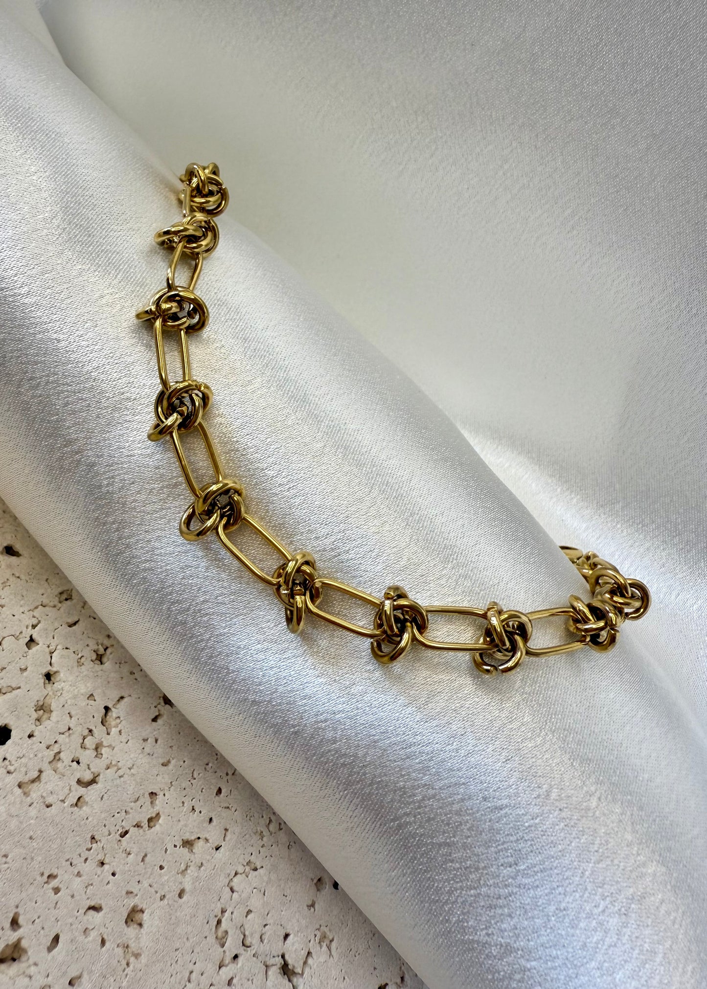 Inspired-Style Tarnish Resistant 18k Gold-Plated Barbed Knot Bracelet – Stainless Steel