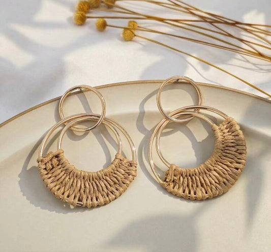 Gold & Coffee Raffia Hoop Dangle Earrings – Boho Elegance with a Fresh Twist