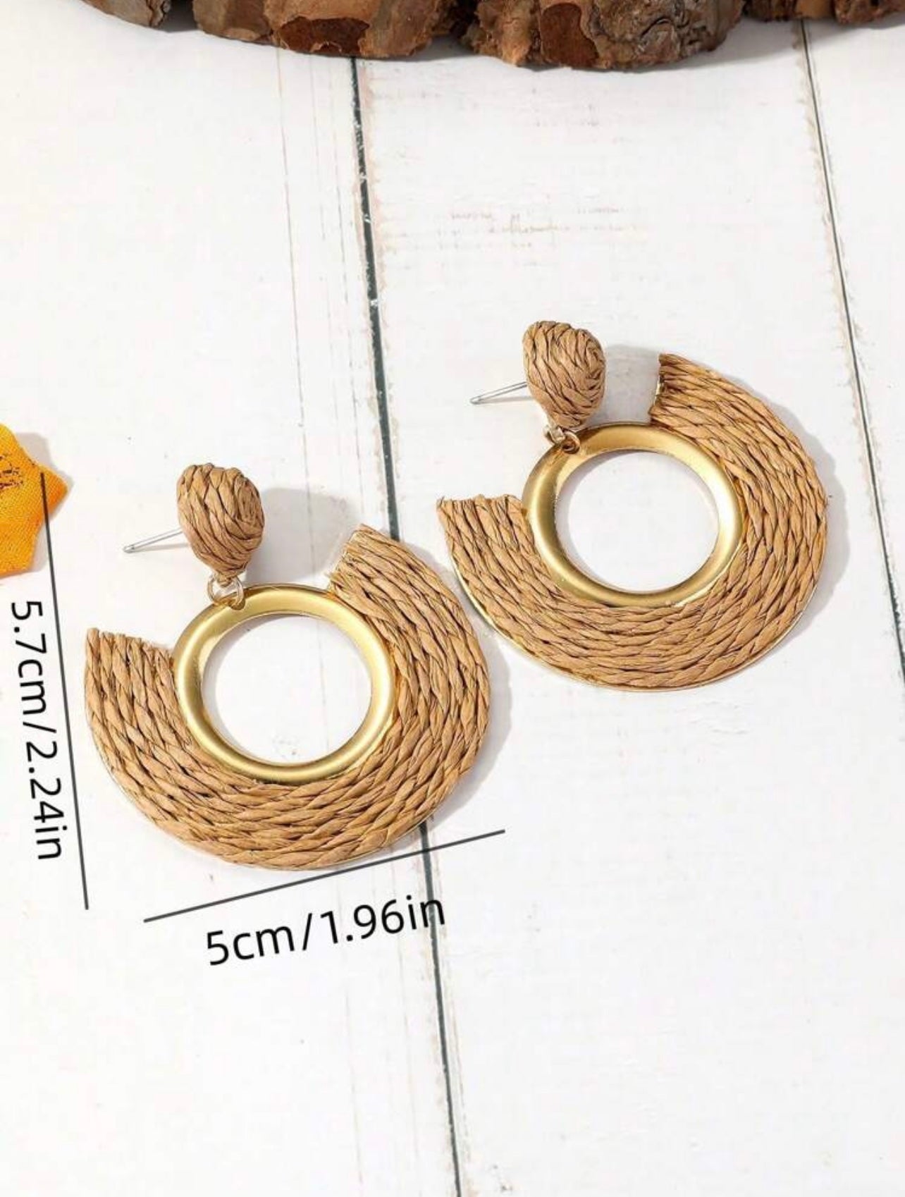 Boho Raffia Woven Drop Earrings – Effortless Style in Gold & Khaki Tones