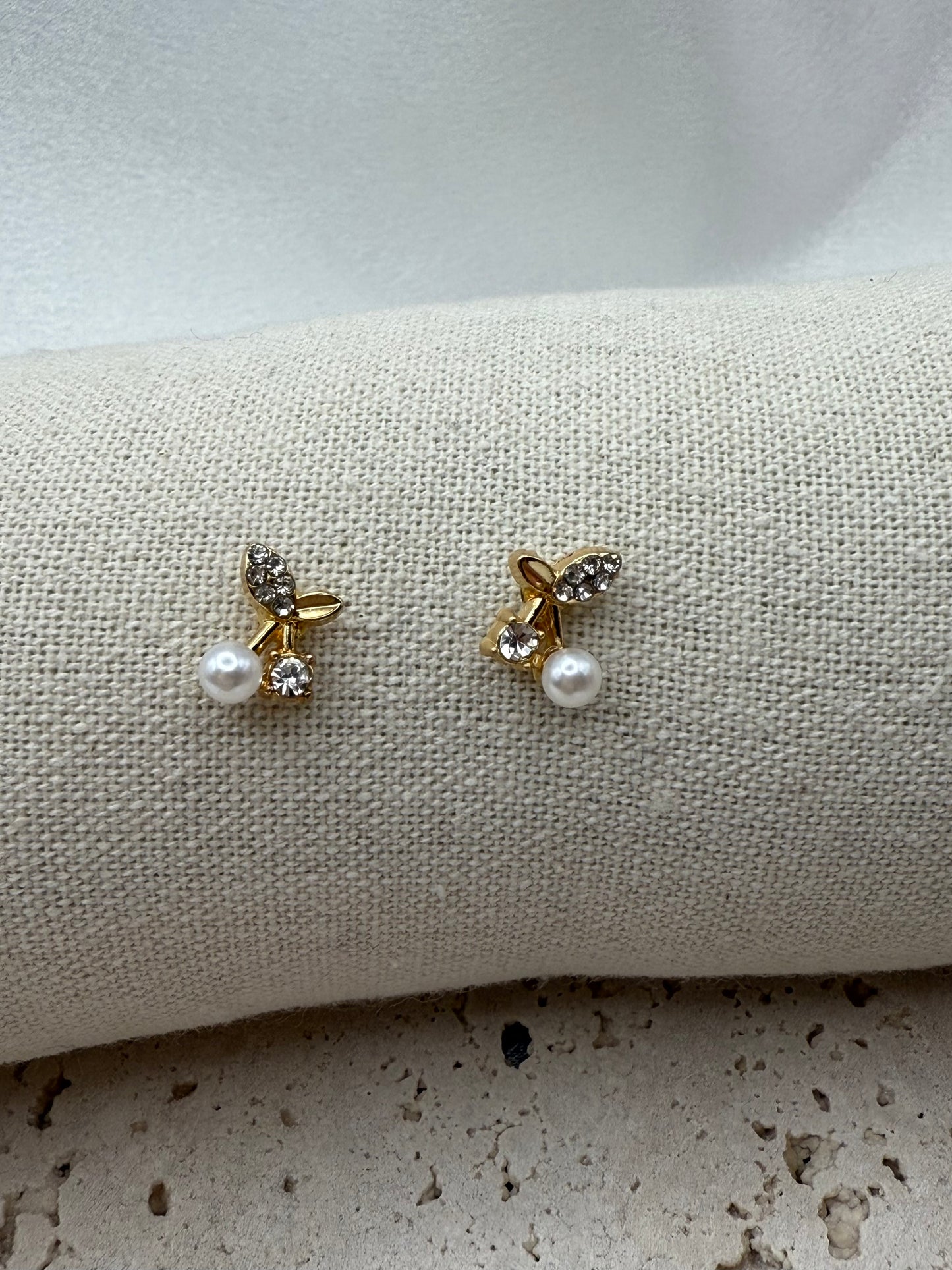 Rhinestone & Faux Pearl Cherry Design Stud Earrings – Elegant, Radiant & Timeless