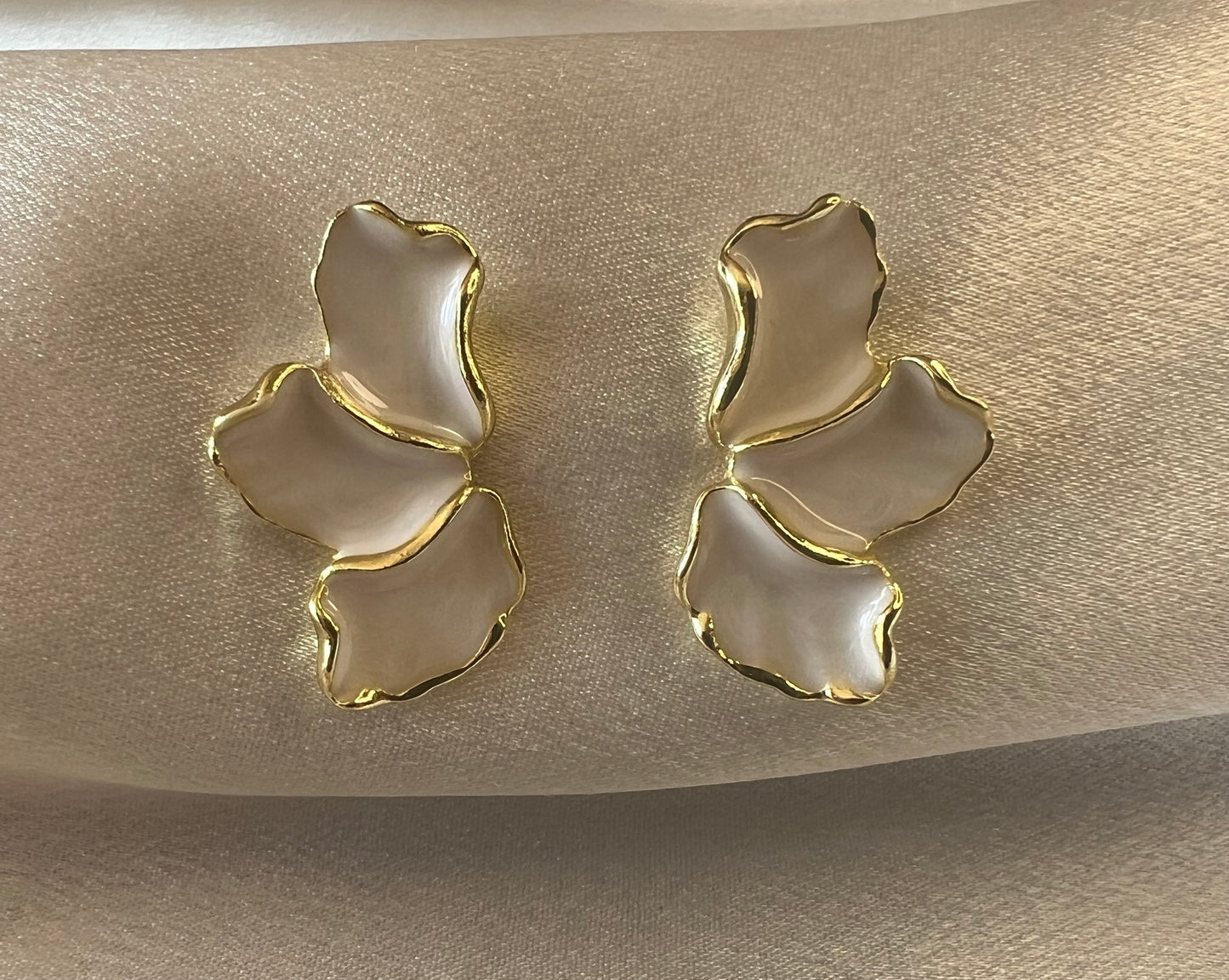 Elegant Gold & Cream Enamel Flower Oil Drop Earrings – Tarnish Resistant