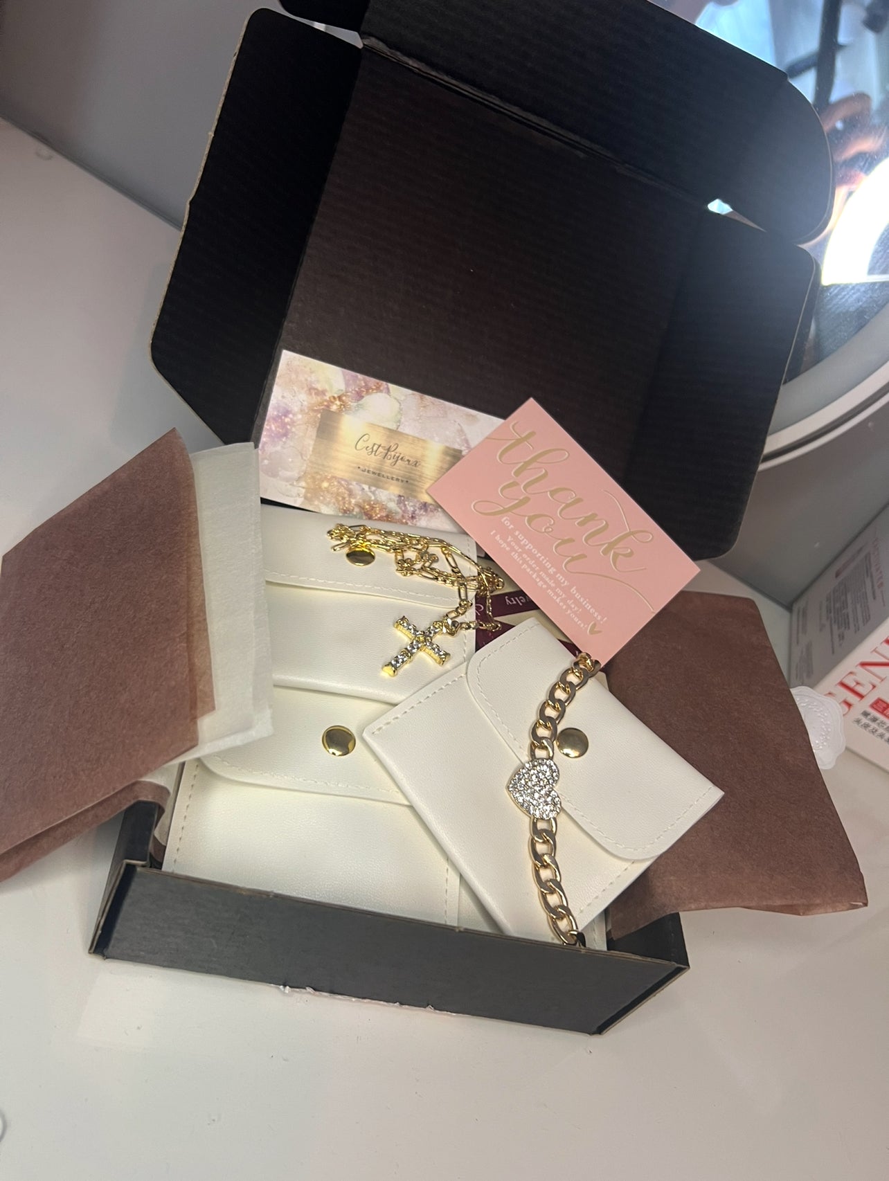 Gold & Black Retro Fan Tassel Drop Earrings – Vintage-Inspired Boho Elegance