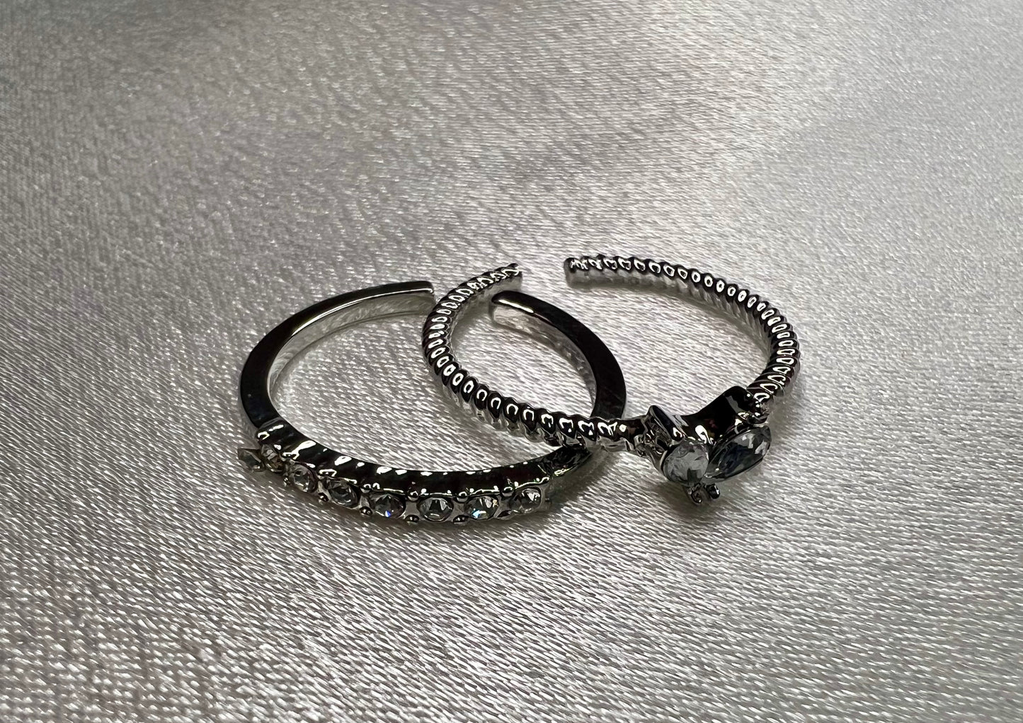 Y2K Heart Rhinestone Twin Rings – 2pc Set for Valentine’s, Mother’s Day & More