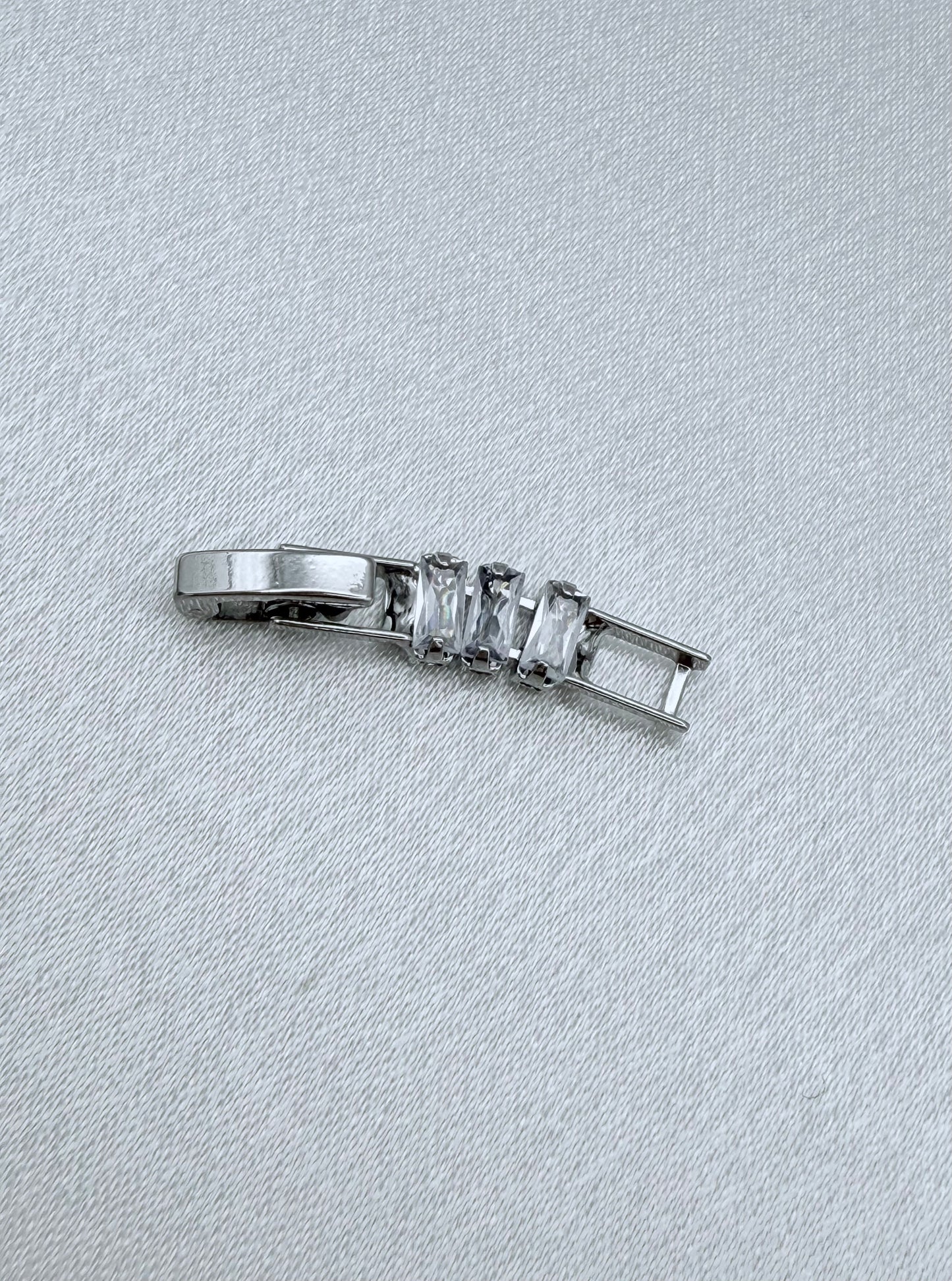 Glamorous Cubic Zirconia Bracelet – Sparkle with Sophisticated Style