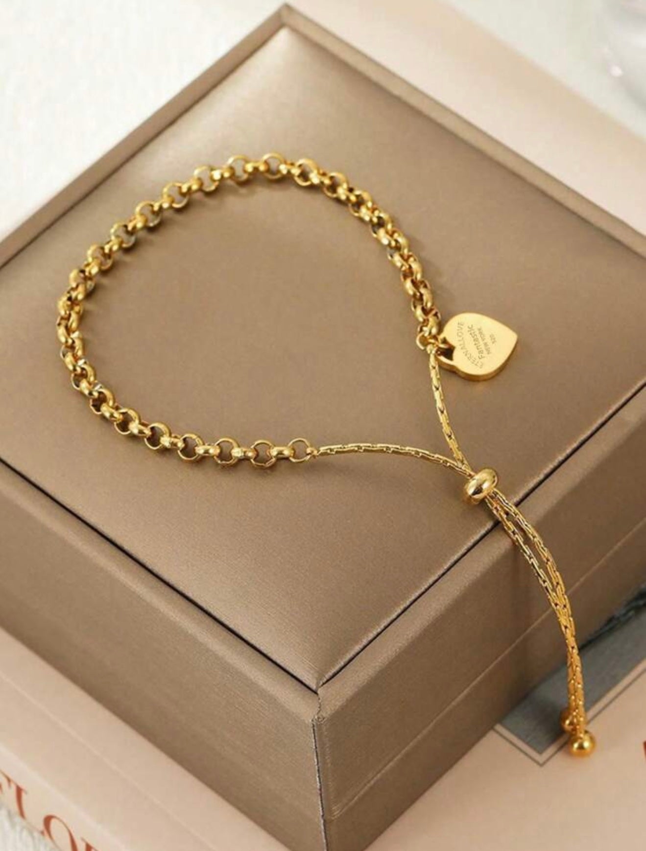 Links of London Inspired 18K Gold-Plated Stainless Steel Adjustable Heart Chain Bracelet – Tarnish-Resistant, Waterproof & Hypoallergenic