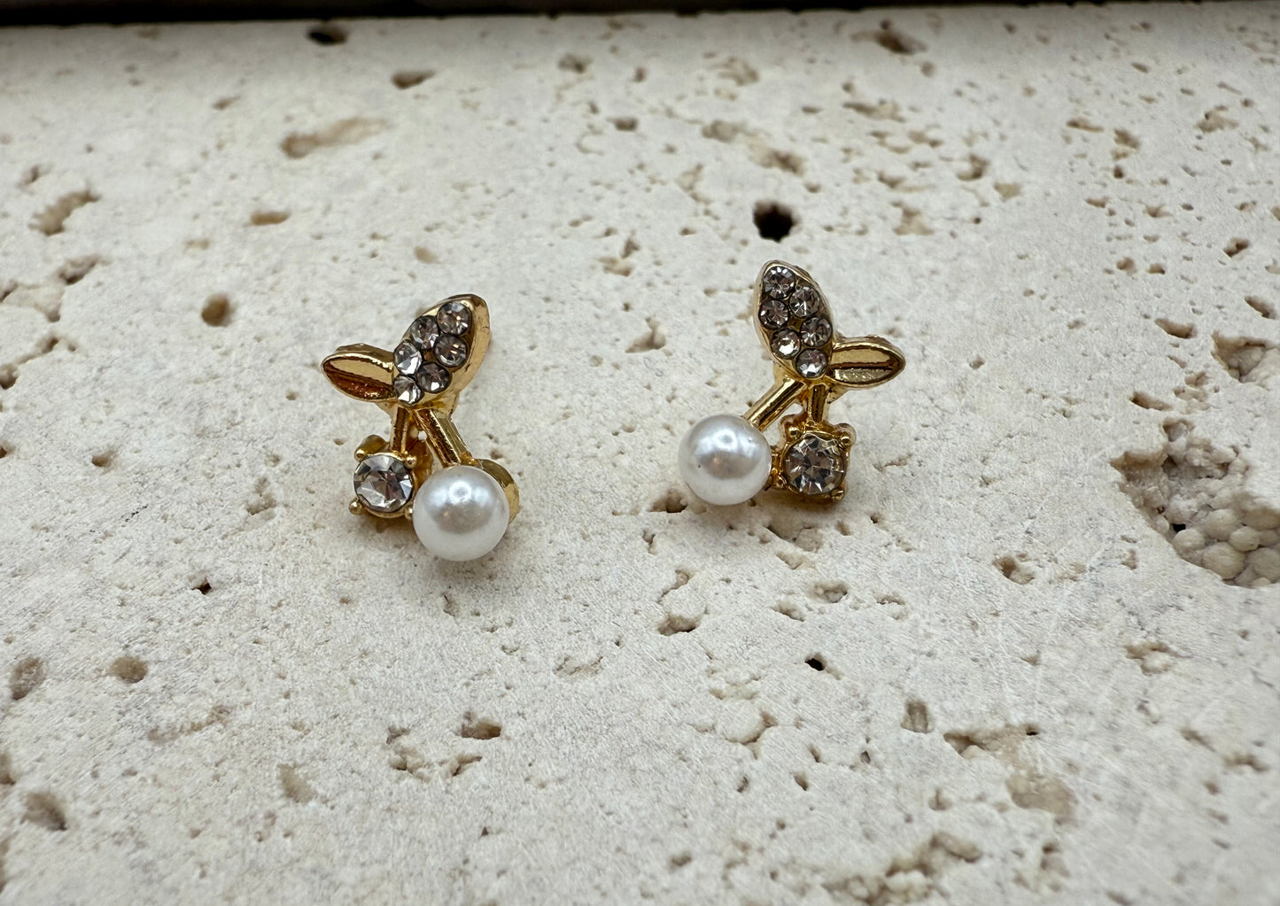 Rhinestone & Faux Pearl Cherry Design Stud Earrings – Elegant, Radiant & Timeless