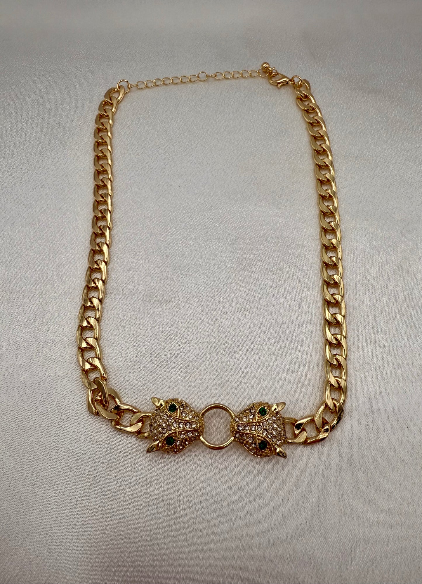 Leopard Head Pendant Choker Style Necklace – Inspired Rhinestone-Embellished & Tarnish-Resistant
