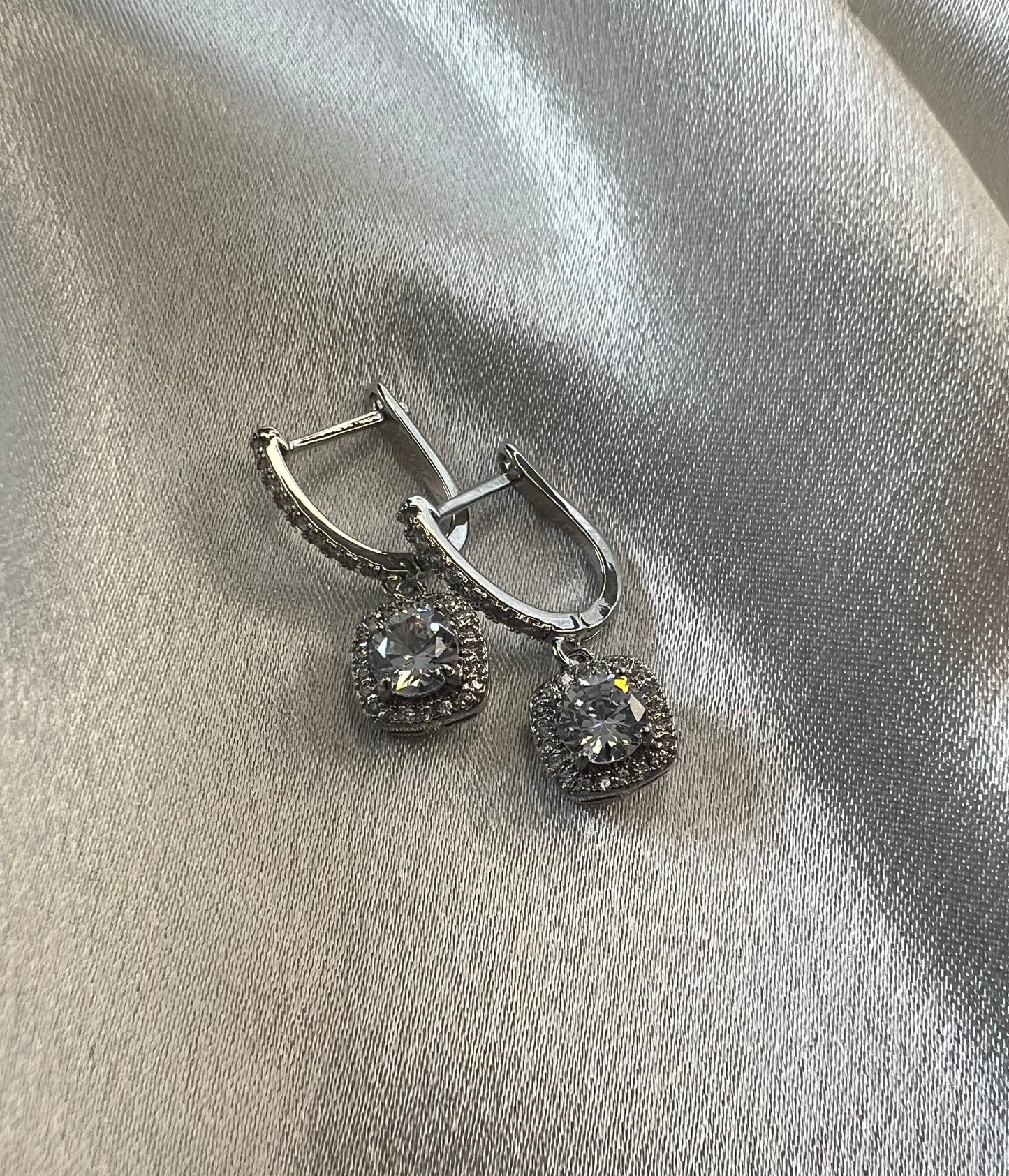 Romantic Silver-Tone Cubic Zirconia Drop Earrings