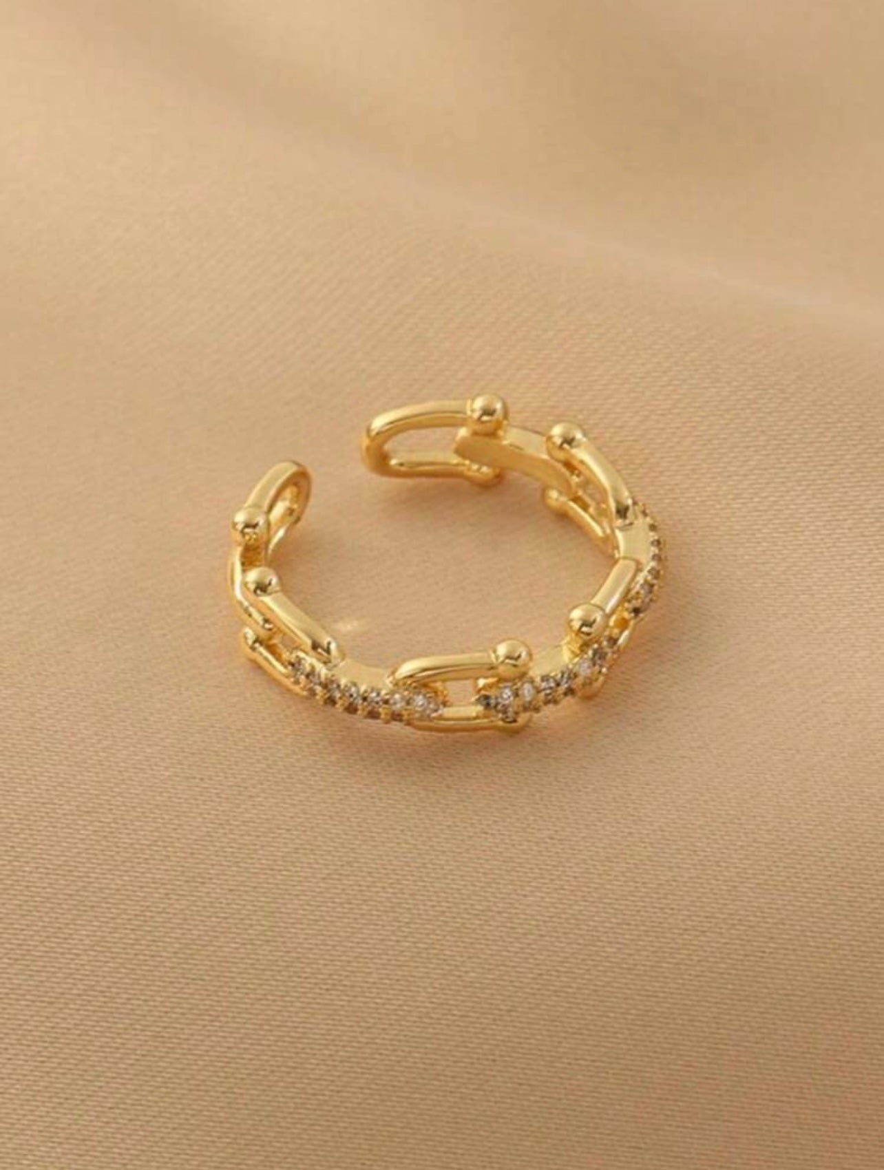 Tiffany-Style Gold Horseshoe Ring – Adjustable Everyday Elegance