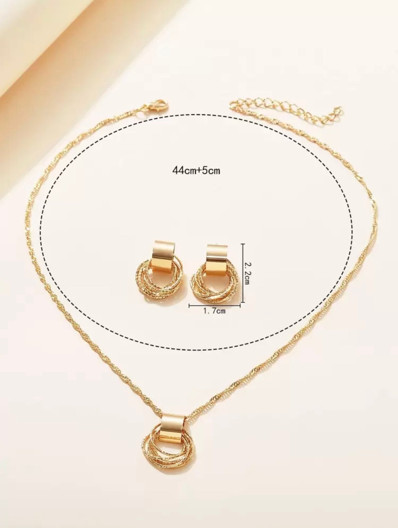 Yellow Gold Circle Necklace & Earrings Jewellery Set – Timeless Simplicity with Modern Charm