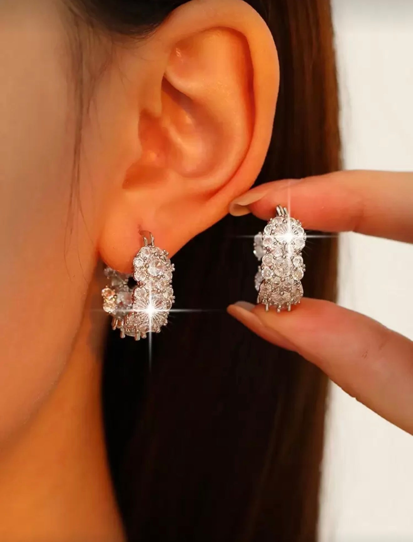 Luxury Shining Round Cubic Zirconia Hoop Earrings – Elegant, Radiant & Timeless