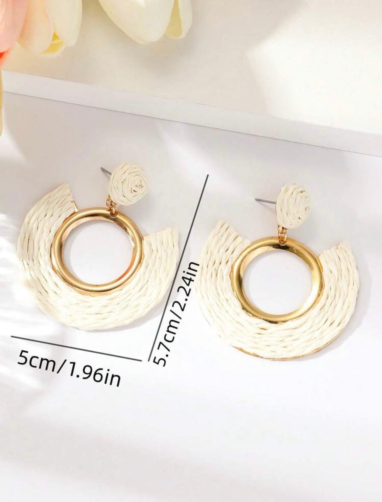 Boho Raffia Woven Drop Earrings – Effortless Style in Gold & White Neutral Tones