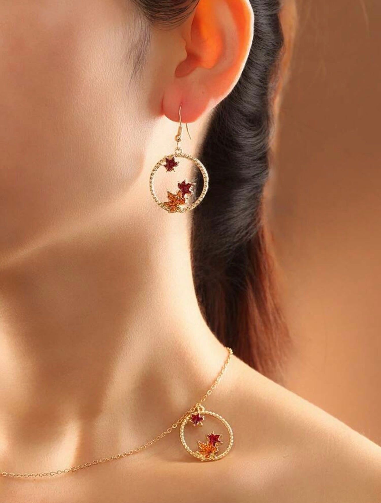 Golden Hoop Enamel Maple Leaf Earrings – Autumnal Limited Edition – Vintage Romantic Style, Tarnish-Resistant Zinc Alloy