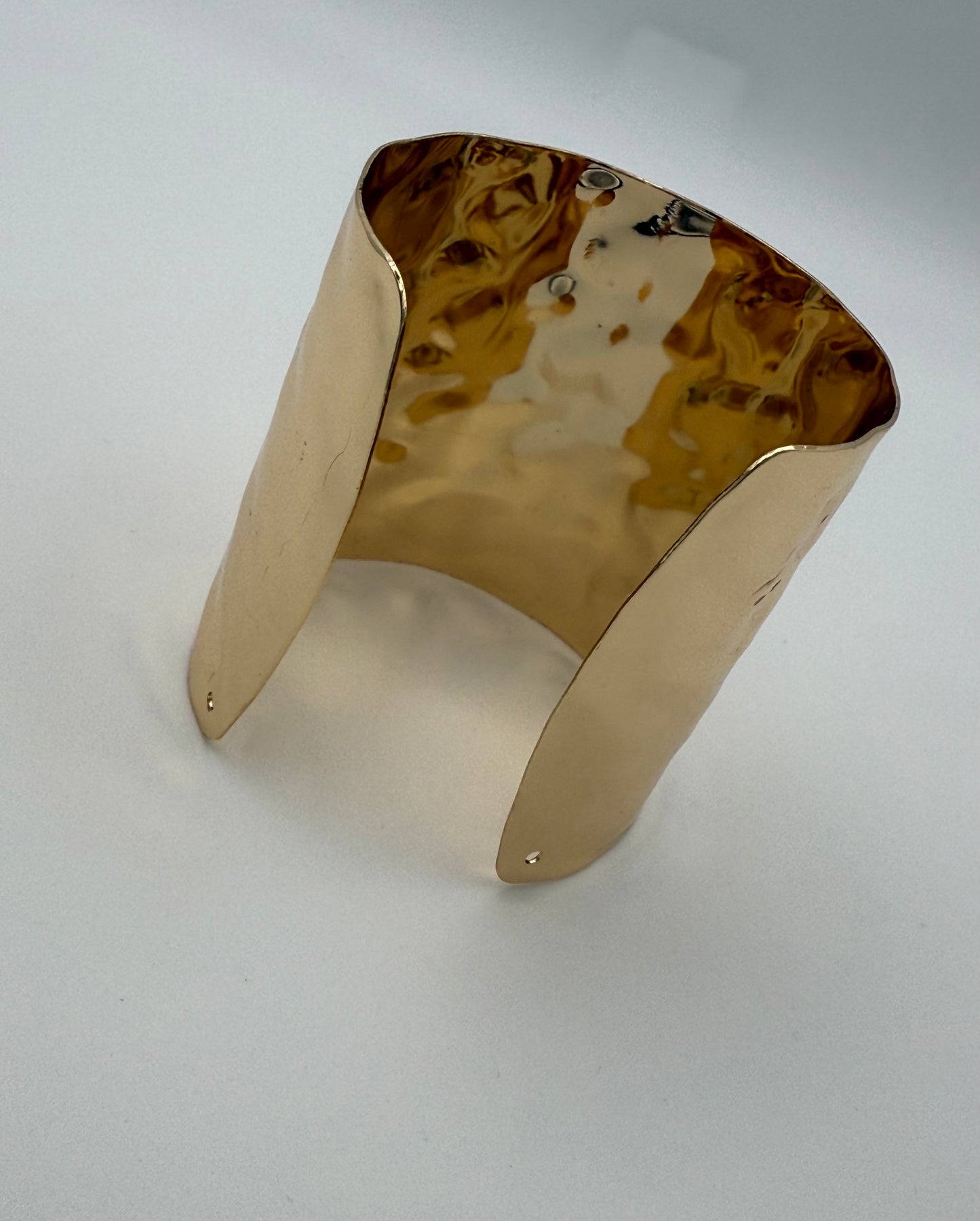Hammered Gold Concave & Convex Textured Cuff Bracelet – Timeless Roman-Inspired Elegance