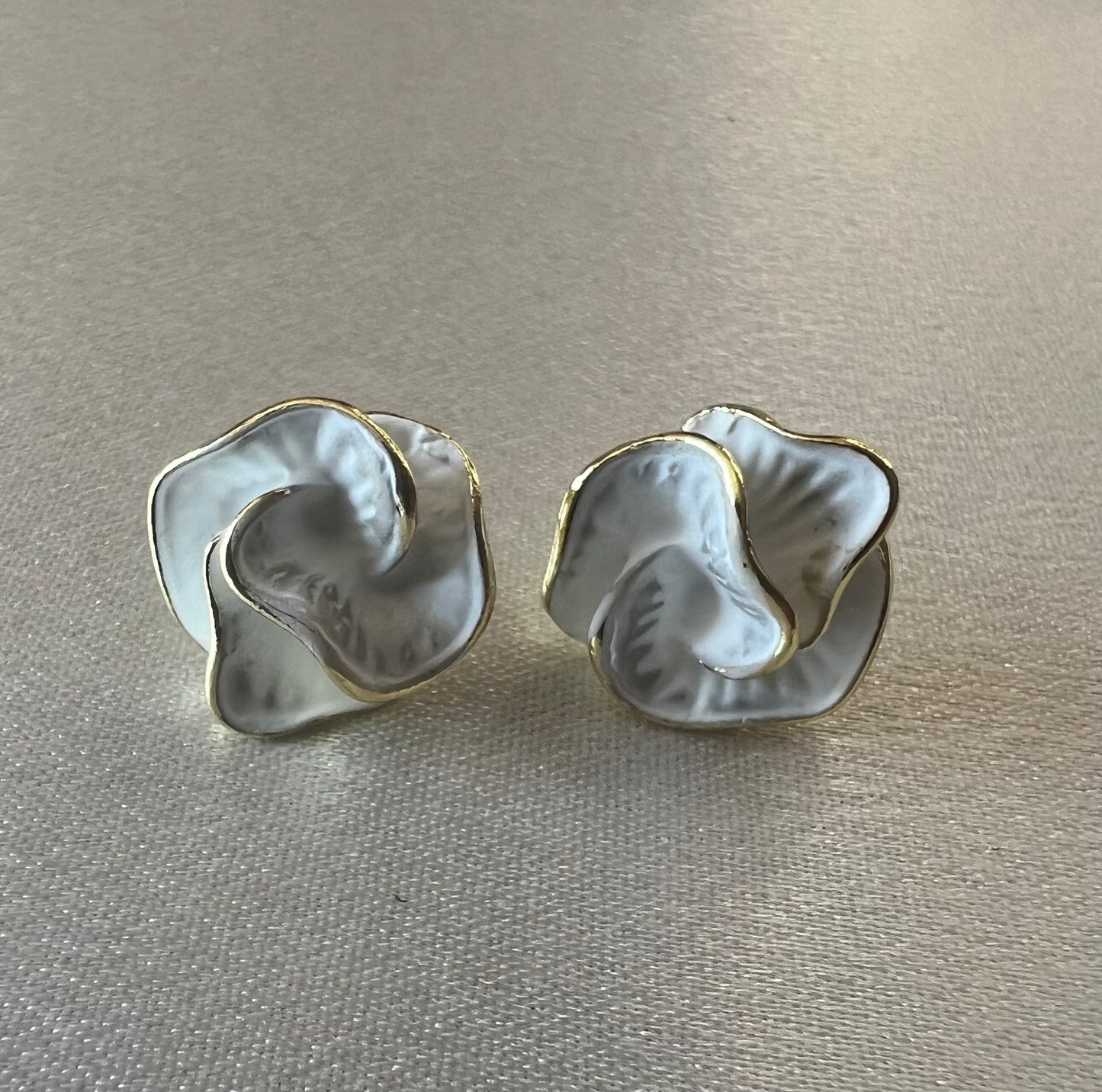 Elegant Gold & White Flower Petal Enamel Stud Earrings – Bohemian Style with Light Luxury Charm | Tarnish Resistant