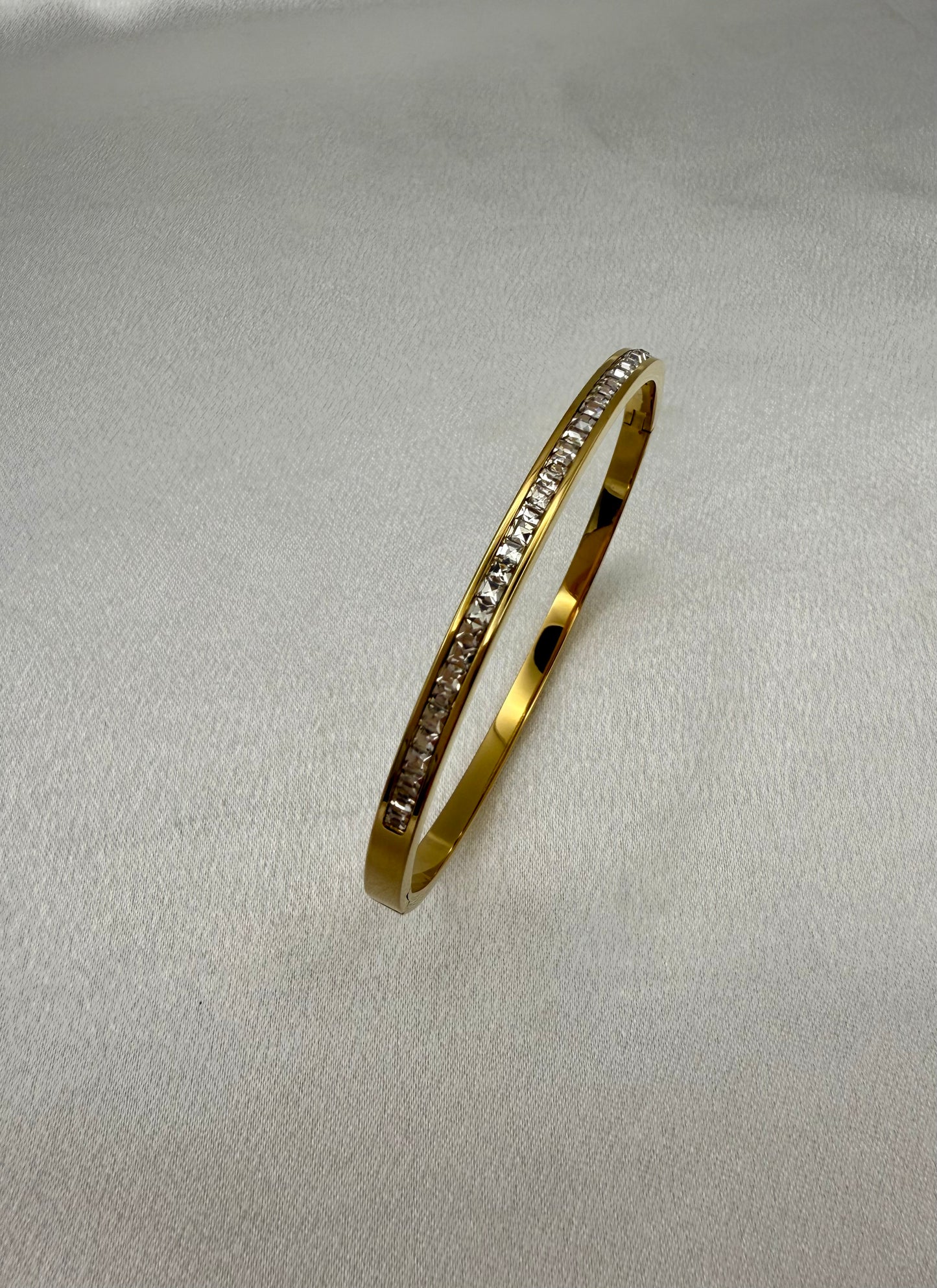18K Gold Plated Cubic Zirconia Bangle Set – Inspired Timeless Style