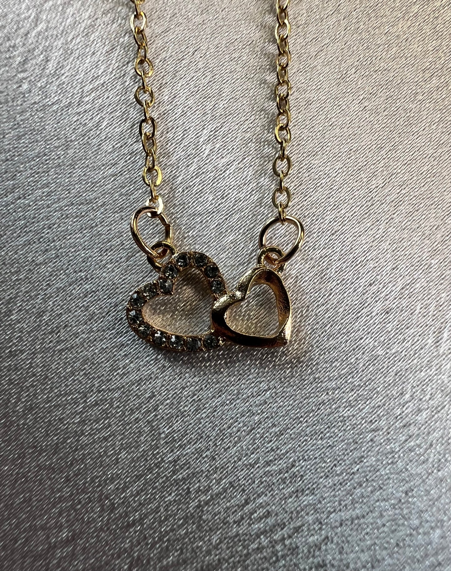 Minimalist Gold Double Heart Necklace – 40-45 cm | Tarnish Resistant Zinc Alloy | Romantic Everyday Elegance