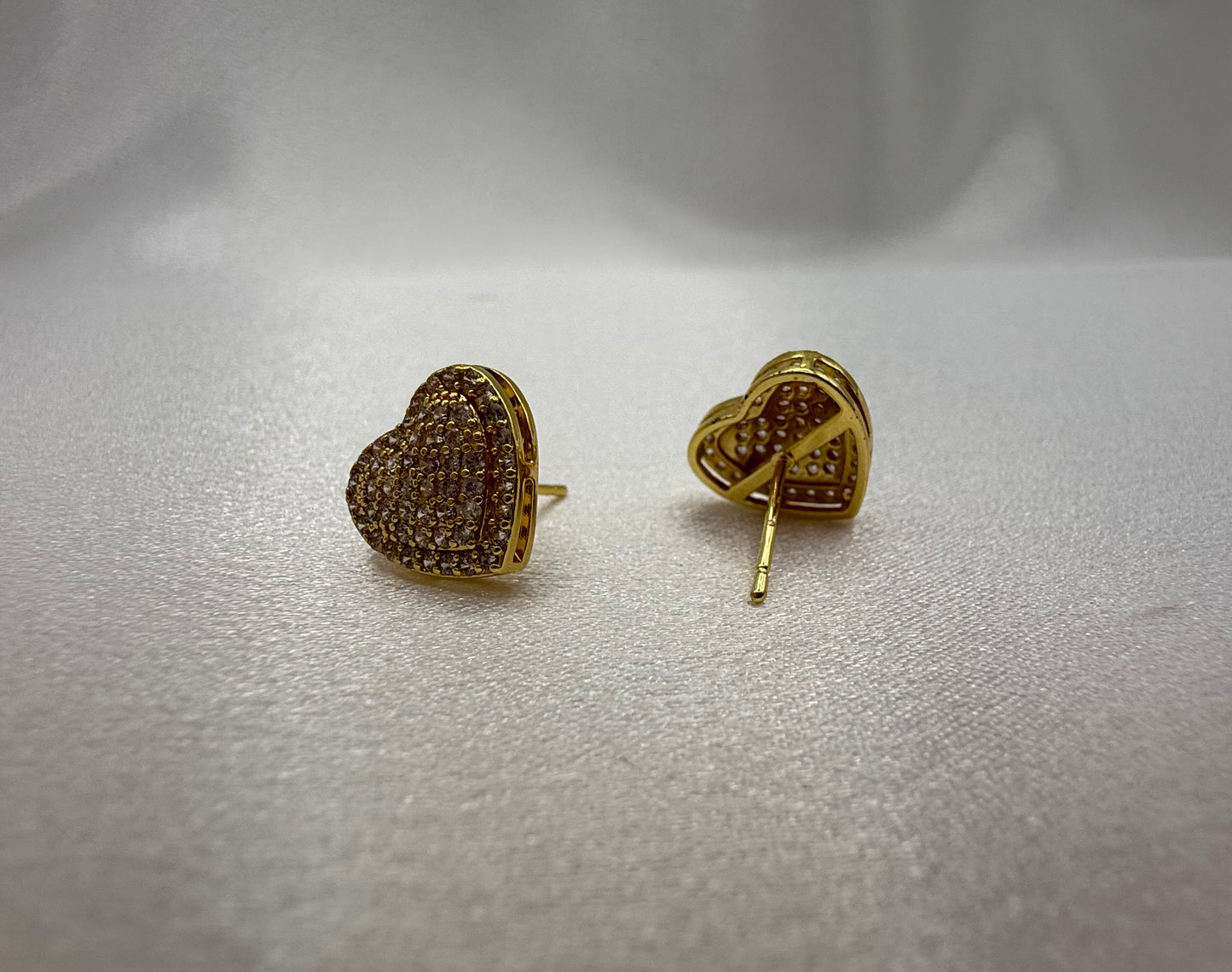 14ct Gold-Plated Cubic Zirconia Heart Stud Earrings – Sparkling Luxury Jewellery for Women
