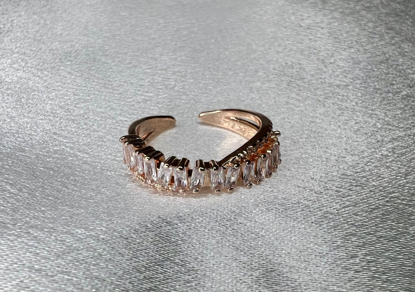 Platinum Plated Rose Gold Cubic Zirconia Ring – Adjustable Sparkle Statement