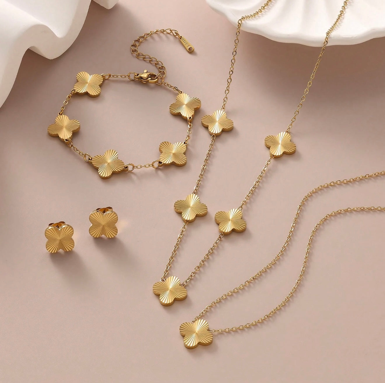 18K Gold Plated Four-Leaf Clover Jewellery Set – Inspired by Van Cleef & Arpels