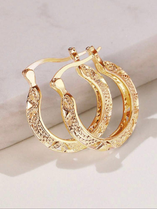 Gold Textured Vintage Hoop Creole Earrings – Classic with a Modern Twist