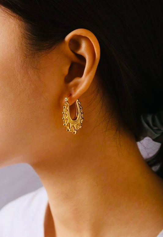 18K Gold Plated Vintage Crown & Horseshoe Creole Fancy Earrings - Medium