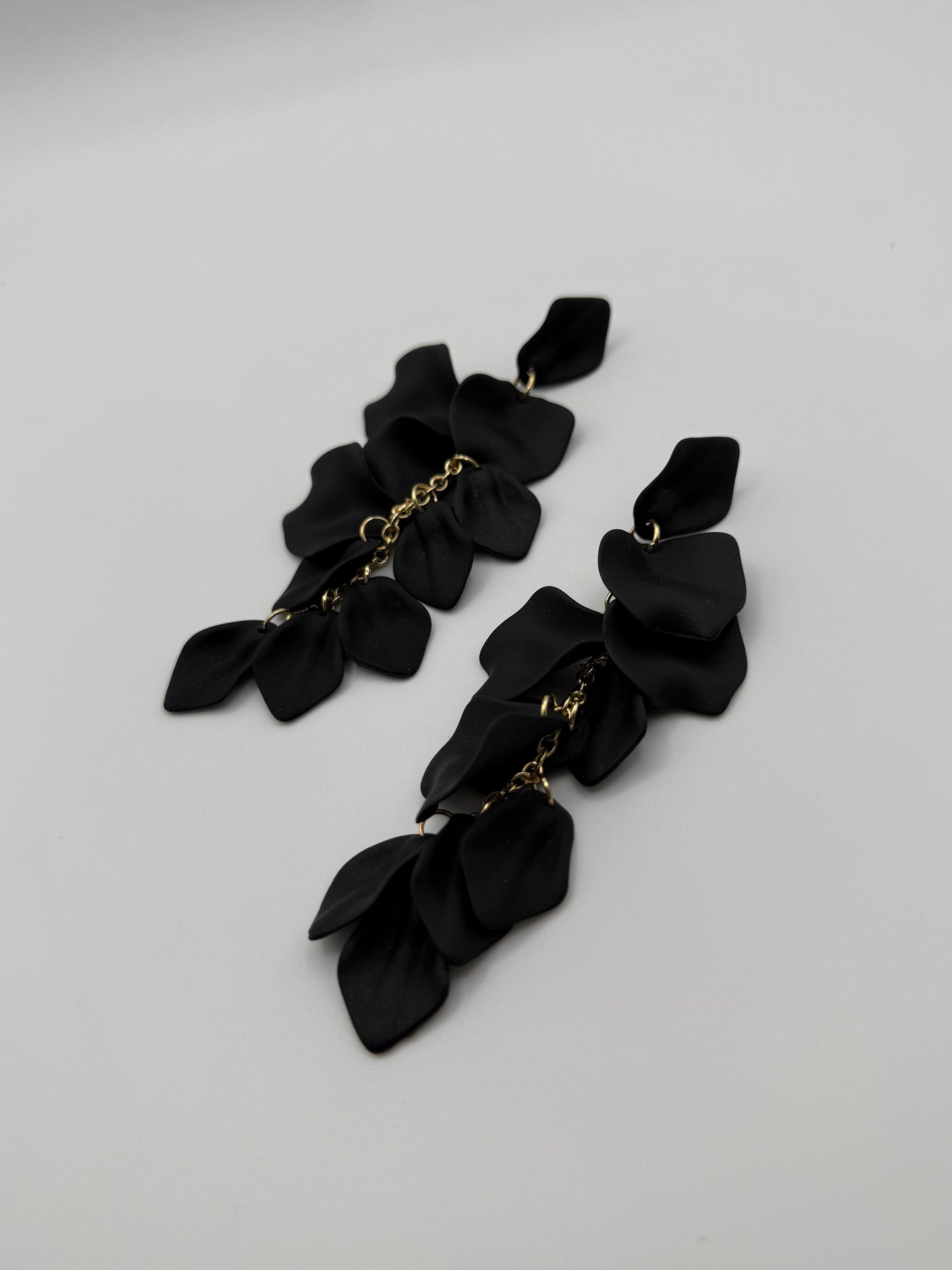 Gold & Matte Black Petal Dangle Earrings – Nature-Inspired Elegance with a Modern Edge