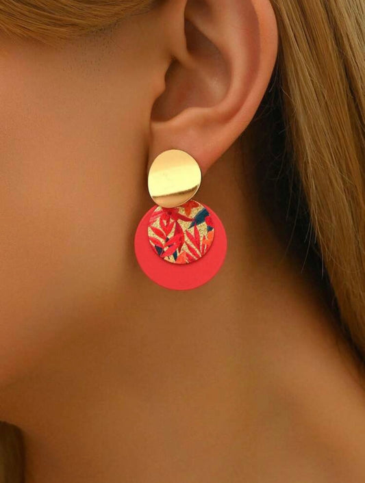 Boho Coral & Gold Round Earrings – Vintage-Inspired Colour Block Statement Pair