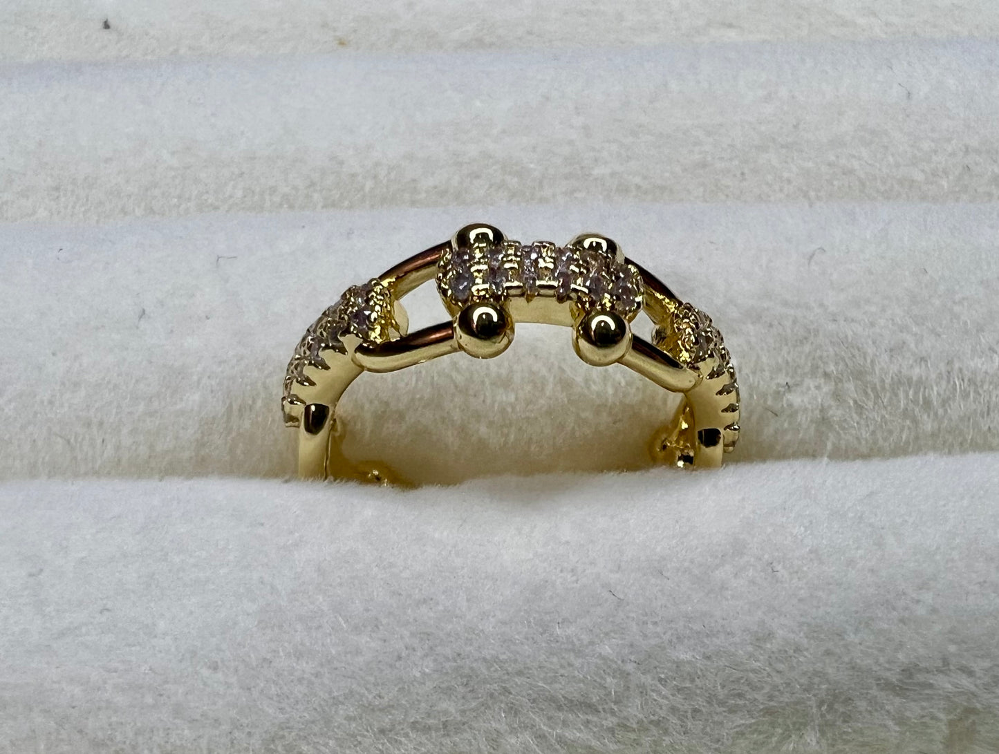 Tiffany-Style Gold Horseshoe Ring – Adjustable Everyday Elegance