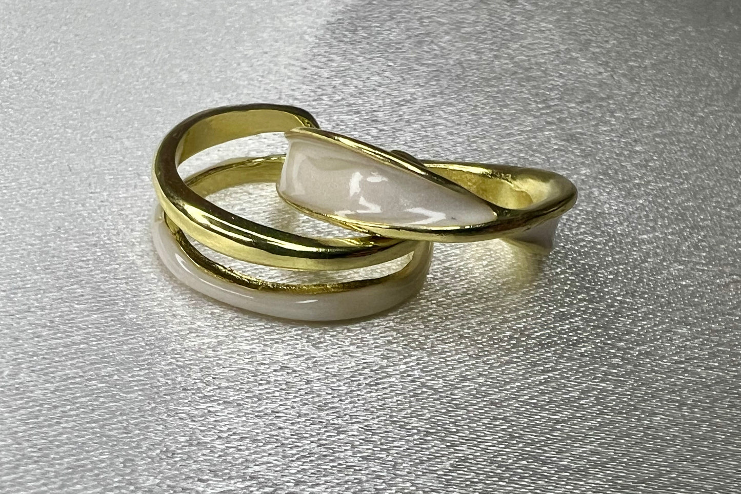 2pc Gold Criss-Cross Open Ring Set – Glossy Cream Enamel, Luxury Everyday Gift