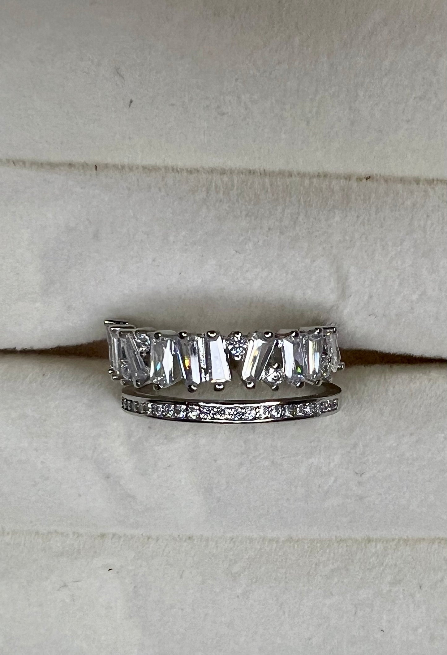 Silver-Tone Double-Layer Zirconia Open Ring – High-End Asymmetrical Sparkle