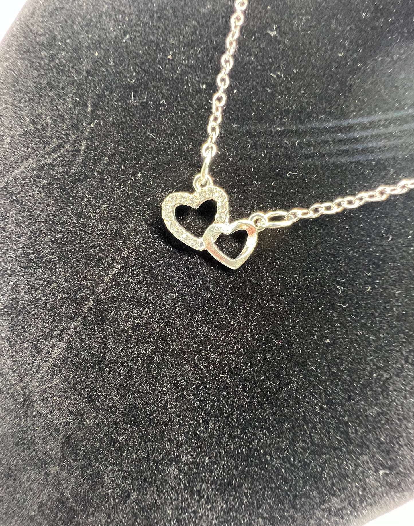 Minimalist Silver Double Heart Necklace – 40-45 cm | Tarnish Resistant Zinc Alloy | Romantic Everyday Elegance