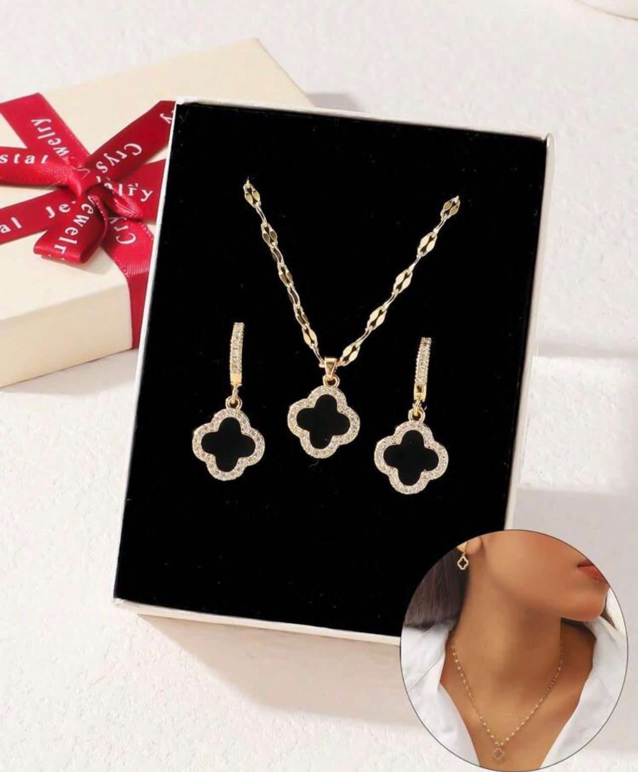 Tarnish-Resistant Gold Plated Four-Leaf Clover Jewellery Set – Necklace & Hoop Earrings