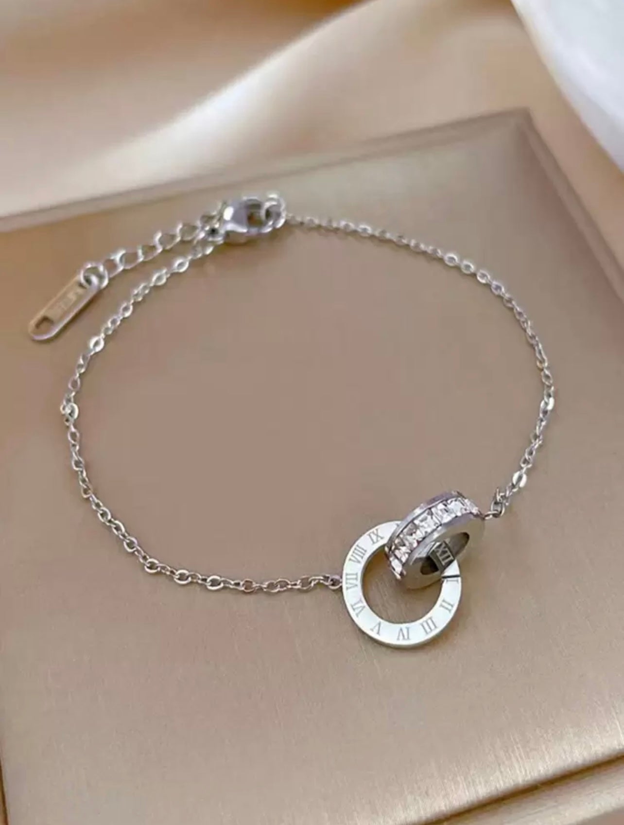 Silver-Tone Rhinestone-Encrusted Double-Link Stainless Steel Bracelet – Everyday Sparkle & Style