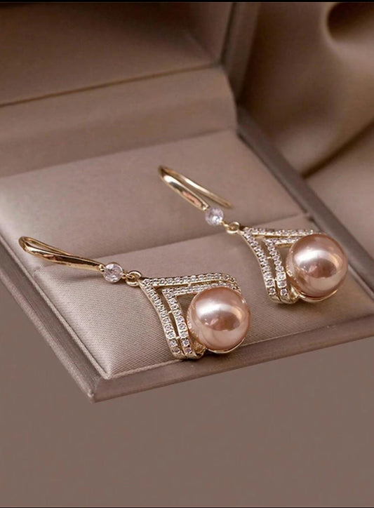 Art Deco Gold Diamanté & Faux Rose Pearl Drop Earrings – Vintage Glamour with a Modern Twist