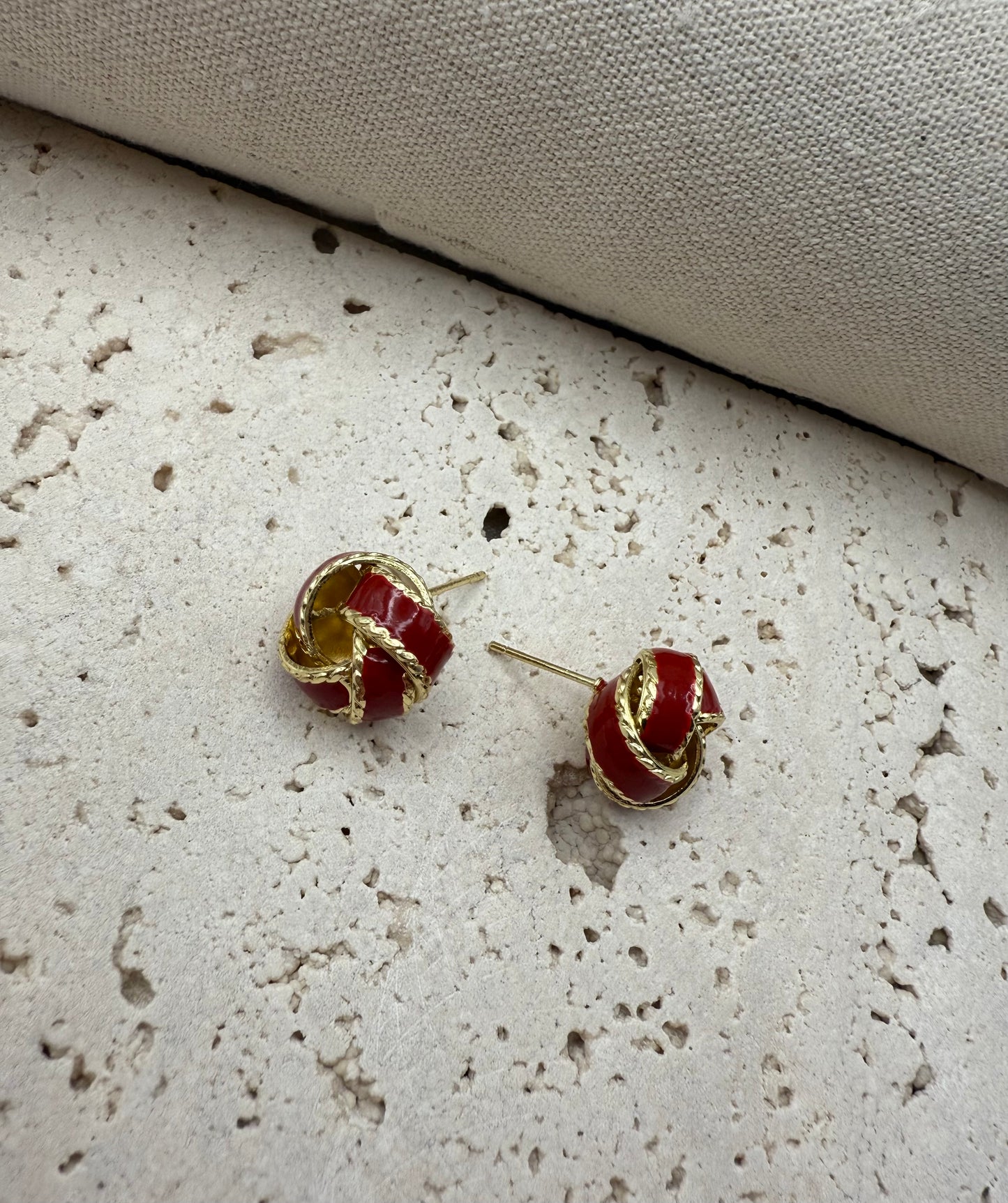 Deep Red & Gold Color Elegant Knot Earrings – Elegant, Radiant & Timeless