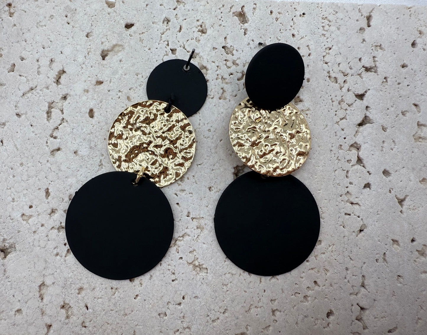 Retro Geometric Round Drop Earrings – Bold Style with Vintage Charm - Black and Gold