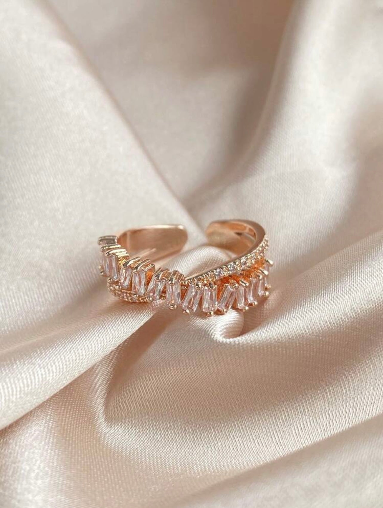 Platinum Plated Rose Gold Cubic Zirconia Ring – Adjustable Sparkle Statement