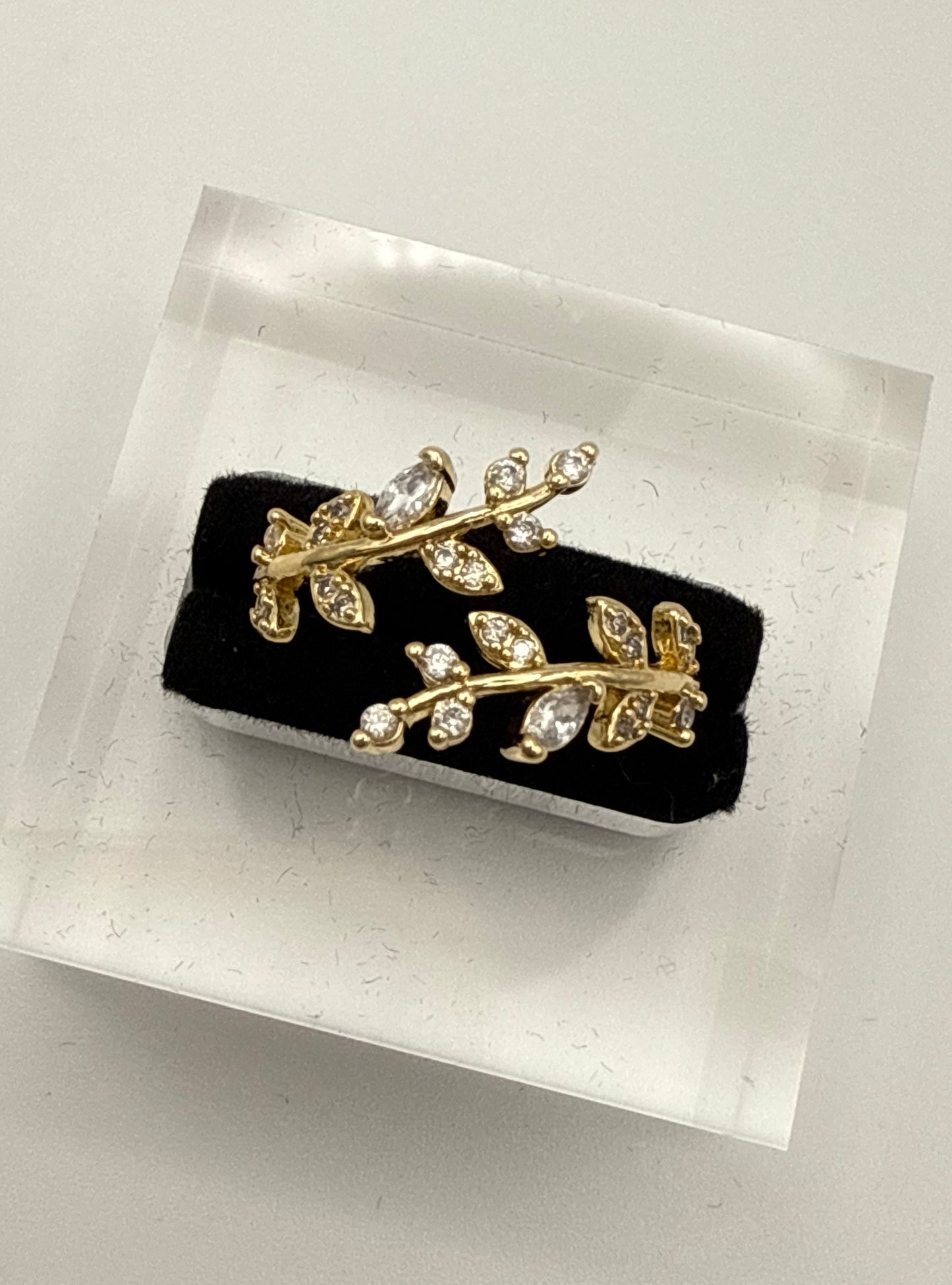 Gold-Tone Cubic Zirconia Leaf Cuff Ring – Elegant